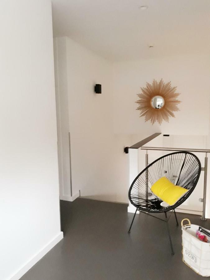 Table Et Chambre Particuliere Mons  Exterior foto